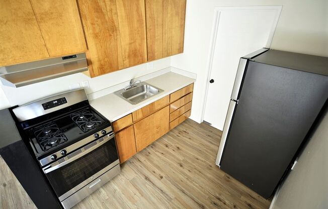 1p638 - 3901 Ruby St.