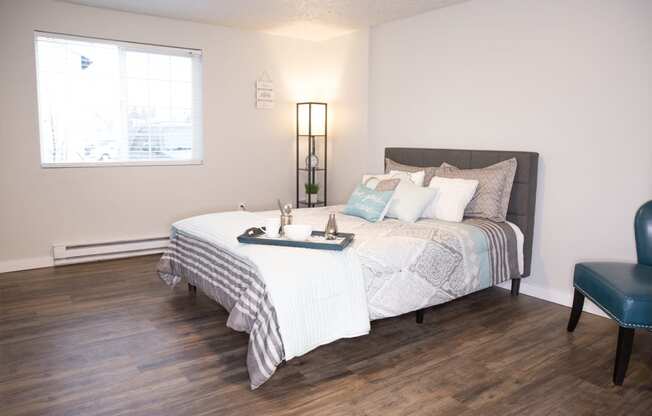 GoGo Heights Bedroom