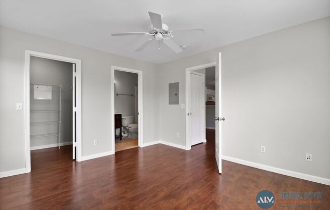 2 beds, 2 baths, $1,950, Unit UNIT 1517