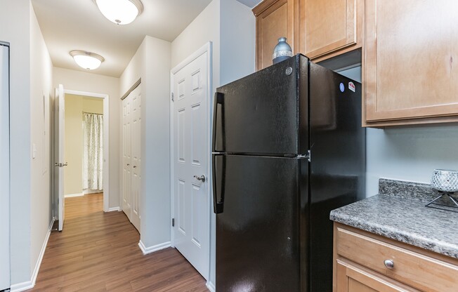 Elevate your lifestyle at Eagle Rock Apartments at Columbia, where modern design meets comfort. Enjoy spacious layouts, stylish finishes, and convenient amenities. Ready to make this your new home? Inquire today for more information!