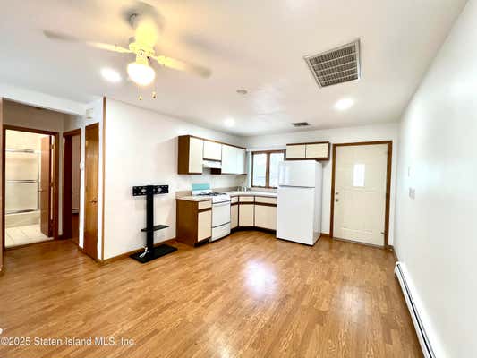 212 COLON AVE