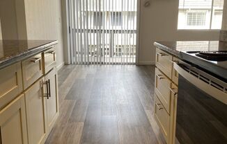 422 - CENTRAL PARK APARTMENTS