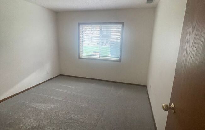 2 beds, 2 baths, 1,050 sqft, $1,260, Unit 110