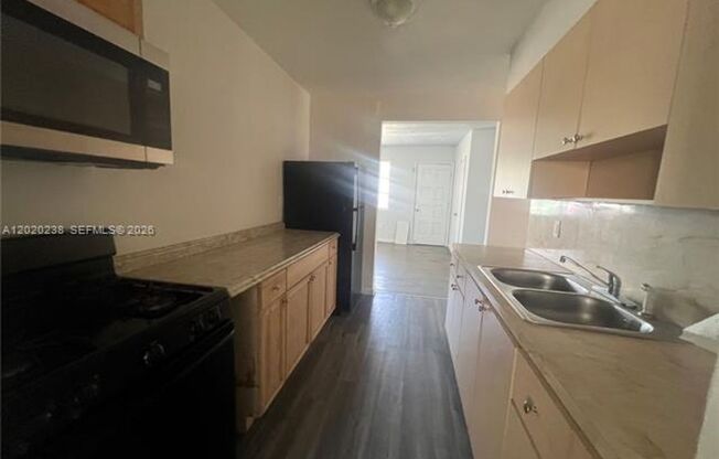 740 NW 31st St # 1, Miami, FL 33127