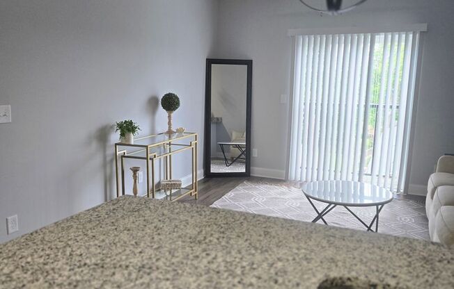 1 bed, 1 bath, 740 sqft, $1,599, Unit 600 - 3E