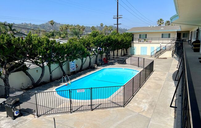 110 W. Renette Ave.