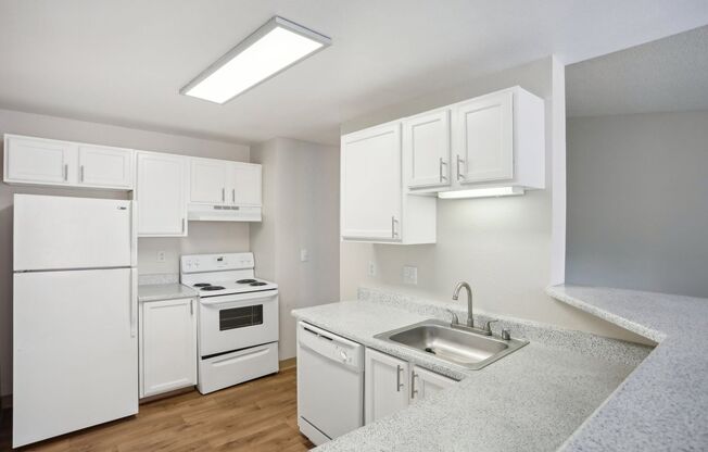 1 bed, 1 bath, 680 sqft, $1,400, Unit E-10