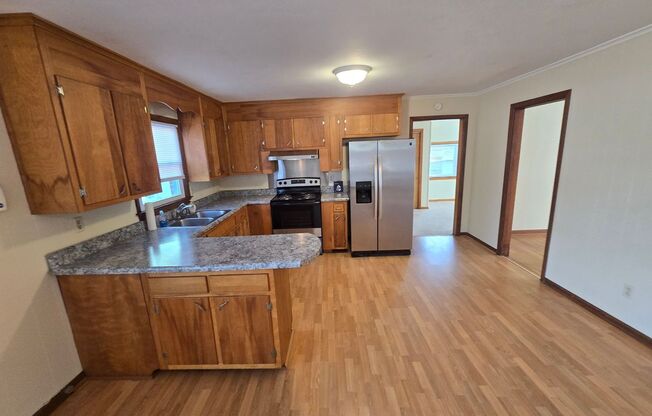 NEWLY REMODELED 3 BEDROOM HOUSE