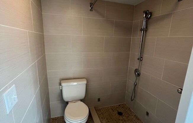 Studio, 1 bath, 156 sqft, $895, Unit O10