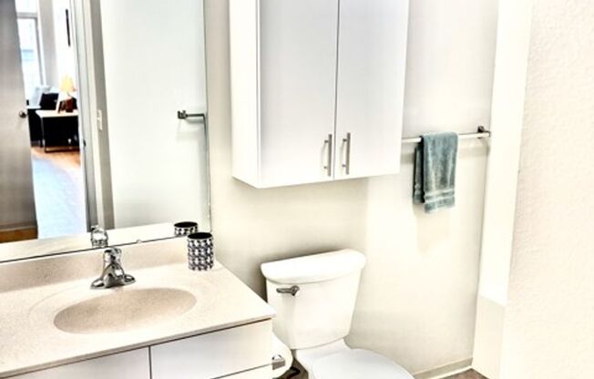 1 bed, 1 bath, 550 sqft, $1,895, Unit #801