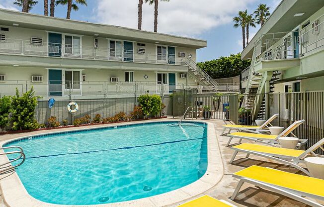 1 bed, 1 bath, $1,895, Unit 28