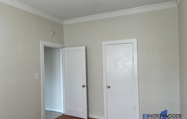 2 beds, 1 bath, $1,450