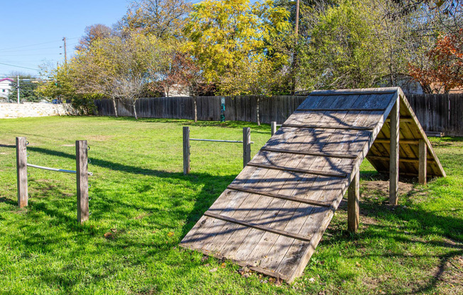 Pet Park at Stony Creek Apartments in Austin Texas