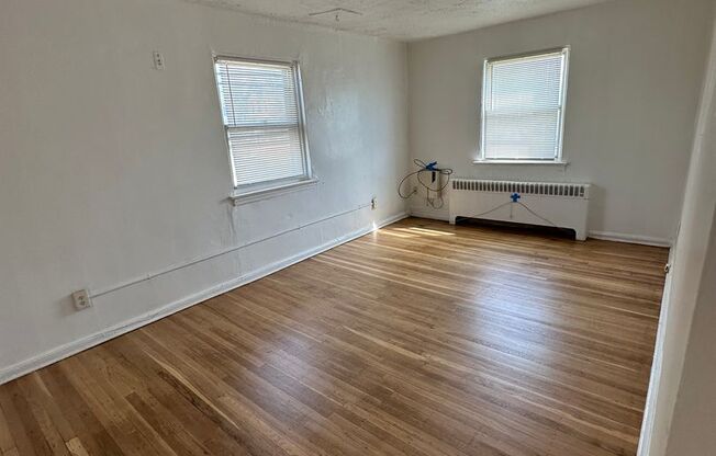 726 E Chester Pike
