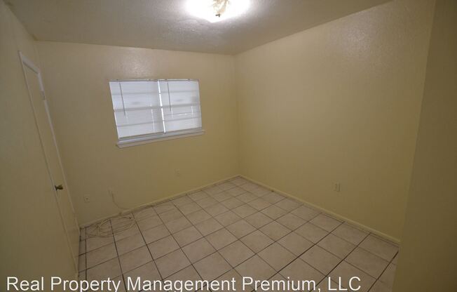 12369 Palmyra Dr
