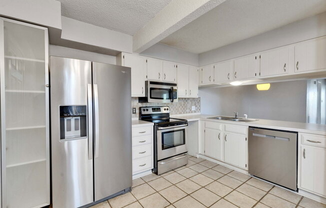 1714 TIMBER RDG DR
