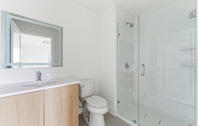 3 beds, 2 baths, 1,046 sqft, $6,125, Unit 602