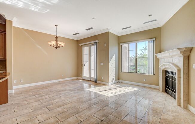 Luxury Resort Style Condo in Lake Las Vegas