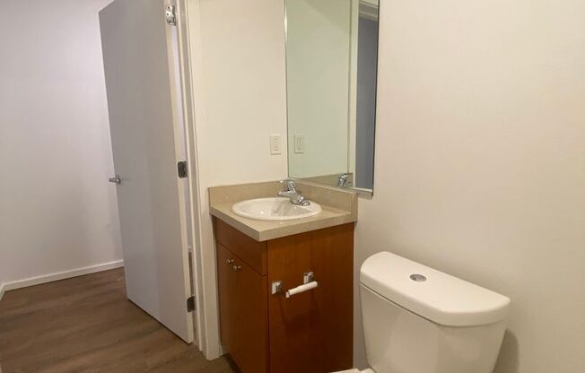 Studio, 1 bath, 180 sqft, $1,195, Unit 5101