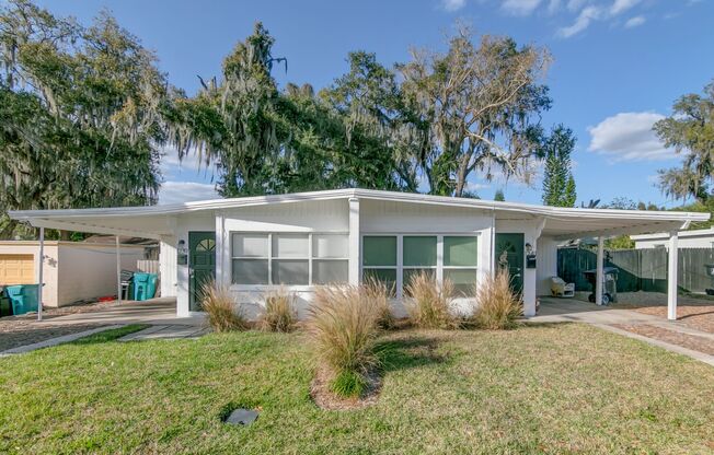 Cozy 2 bed/2 bath home for rent in the Mills 50 District!