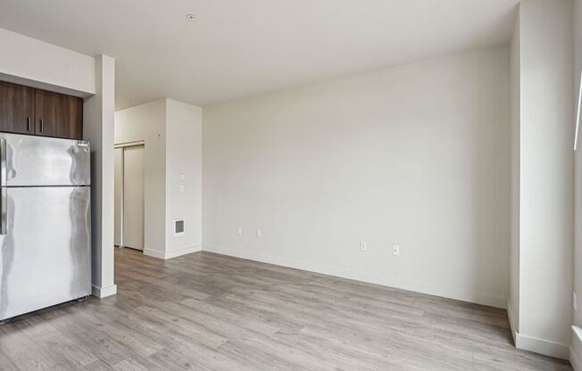 Studio, 1 bath, 519 sqft, $1,450