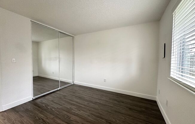 1 bed, 1 bath, 592 sqft, $1,415, Unit 49