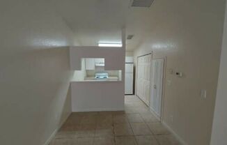 2 beds, 2 baths, 961 sqft, $1,100, Unit UNIT 300