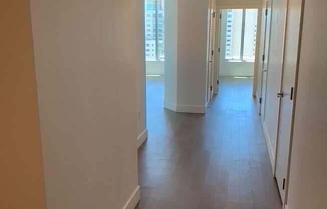 Epic REA- @Lumina 21st FLOOR- ! View /Spacious ,Ultimate Life-Style in San Francisco - Beautiful Spacious 2 BR/2 BA Condo