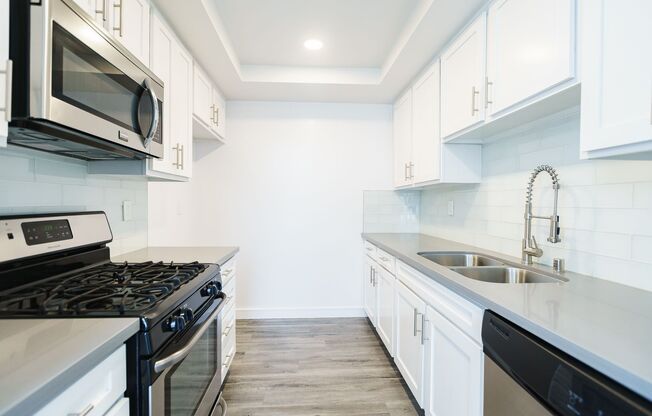 1 bed, 2 baths, 1,200 sqft, $2,998, Unit 203