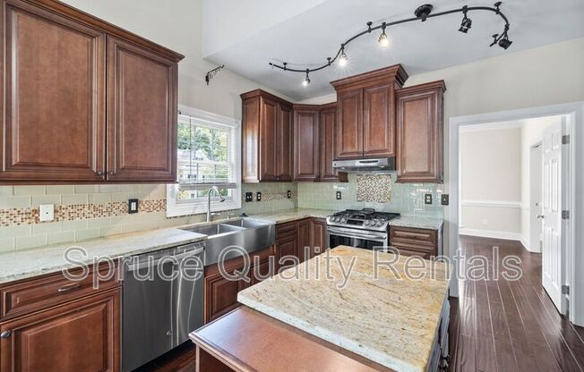 1305 GOLDSPOT CT