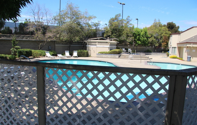 Lovely, Light-Filled 2 Bedroom, 2 Bath Condo