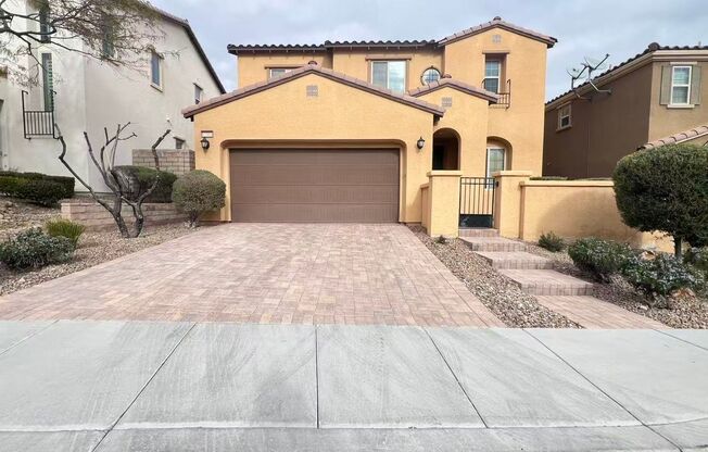 Beautifully upgraded house in Summerlin