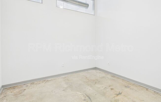 2 beds, 2 baths, 900 sqft, $1,573, Unit 120