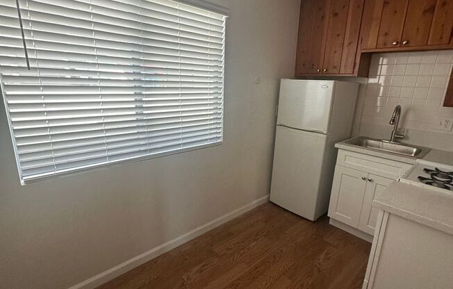 1 bed, 1 bath, $1,850, Unit 5