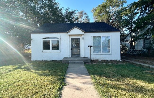 2Bed/1Bath Available