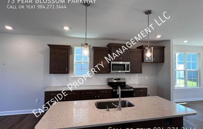 73 PEAR BLOSSOM PKWY