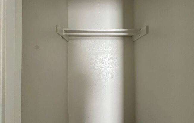 3 beds, 2 baths, 1,231 sqft, $1,515, Unit 1101