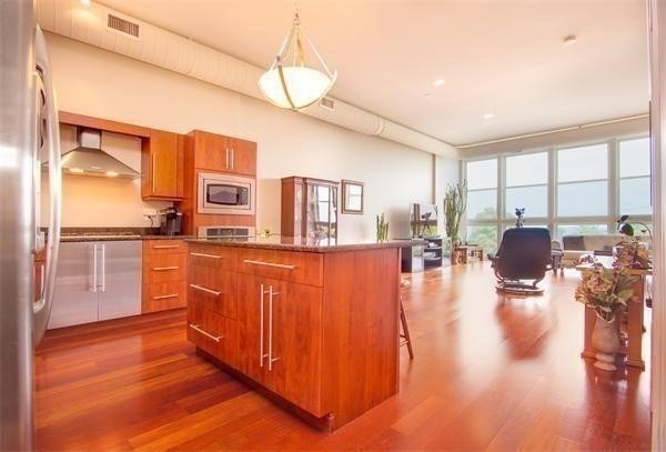 10 OCEAN ST