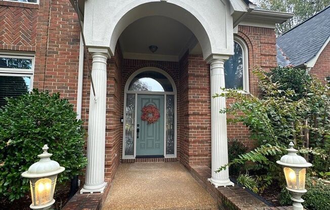 Collierville Home NOW Available on the Golf Course!
