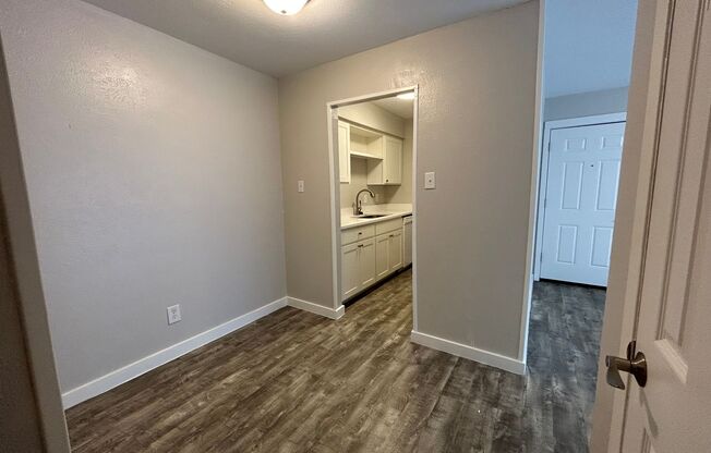 1 bed, 1 bath, 600 sqft, $1,000