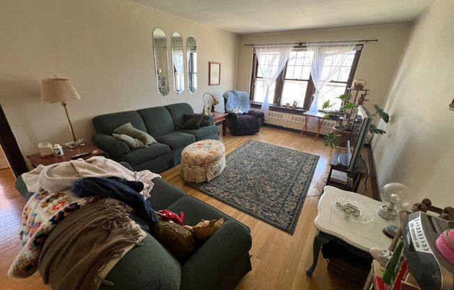 3237 Oakland