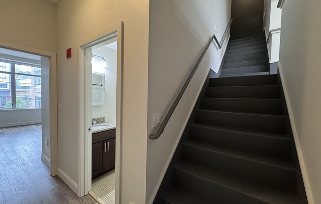 2 beds, 1 bath, 855 sqft, $4,200, Unit 518