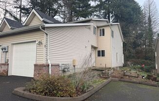 Stunning 2 Bed, 2.5 Bath Townhouse — Fully Renovated!