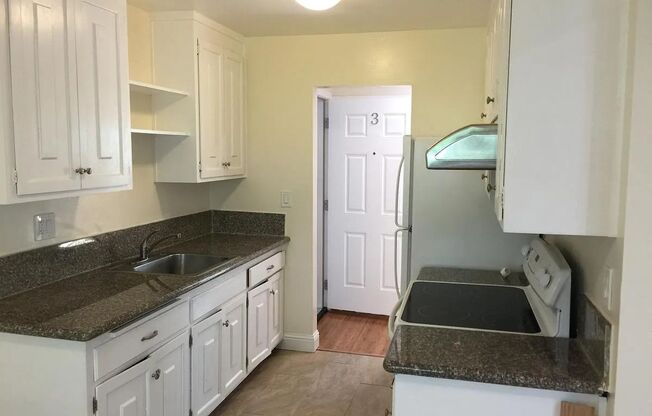 667 Sylvan St.