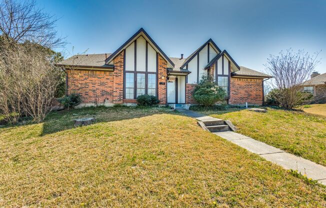 Beautiful 4BD Home with Scenic Park Views