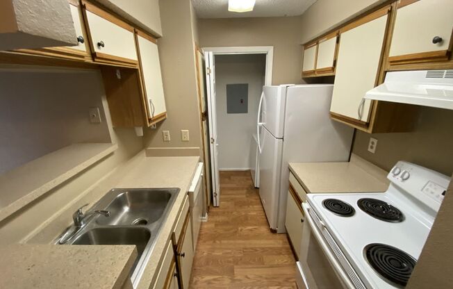 Modern 1-Bedroom Apartment with Amenities in Altamonte Springs