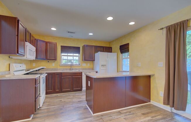 COMING SOON! Quiet Retreat in Concord – Modern 3-Bed Condo Close to It All!