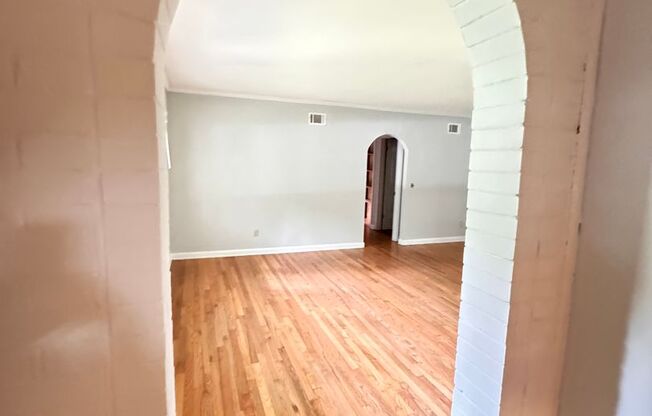 218 South Edgewood