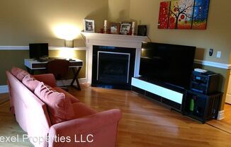 4507 W Lawrence Ave.