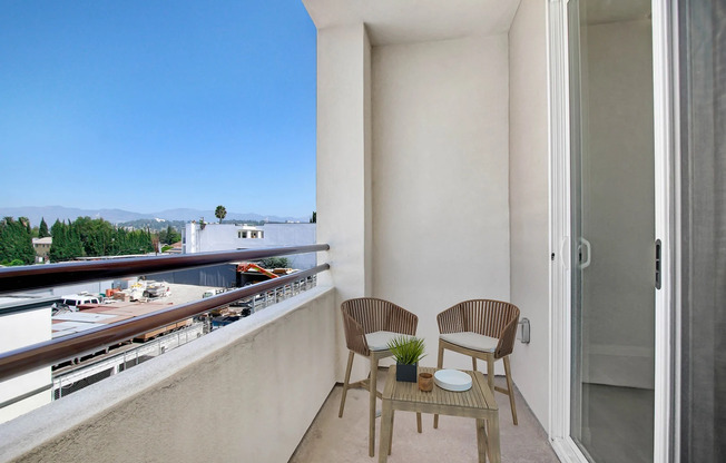 JB Center Apartments